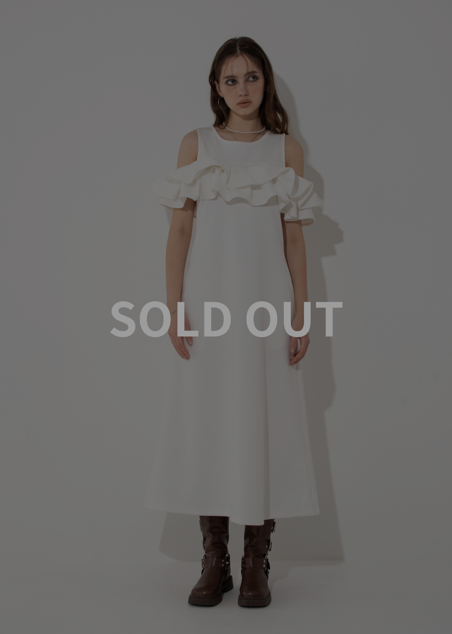 OFF SHOULDER ONEPIECE WHITE